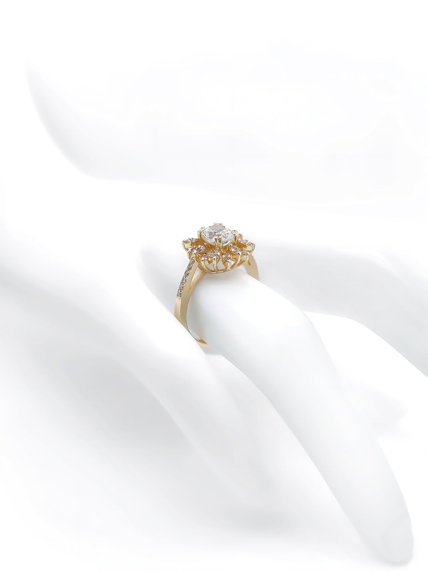 Cushion & Round Diamond Yellow Gold Ring (1.31CT TW)