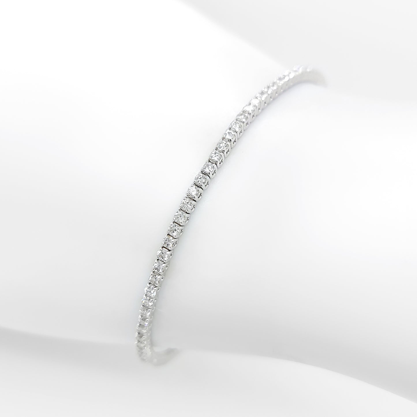 Natural Round White Diamond Tennis Bracelet (1.85Ct TW)