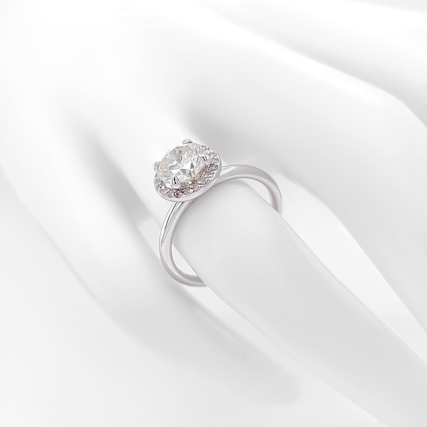 Round Diamond Engagement Ring (1.23CT TW)