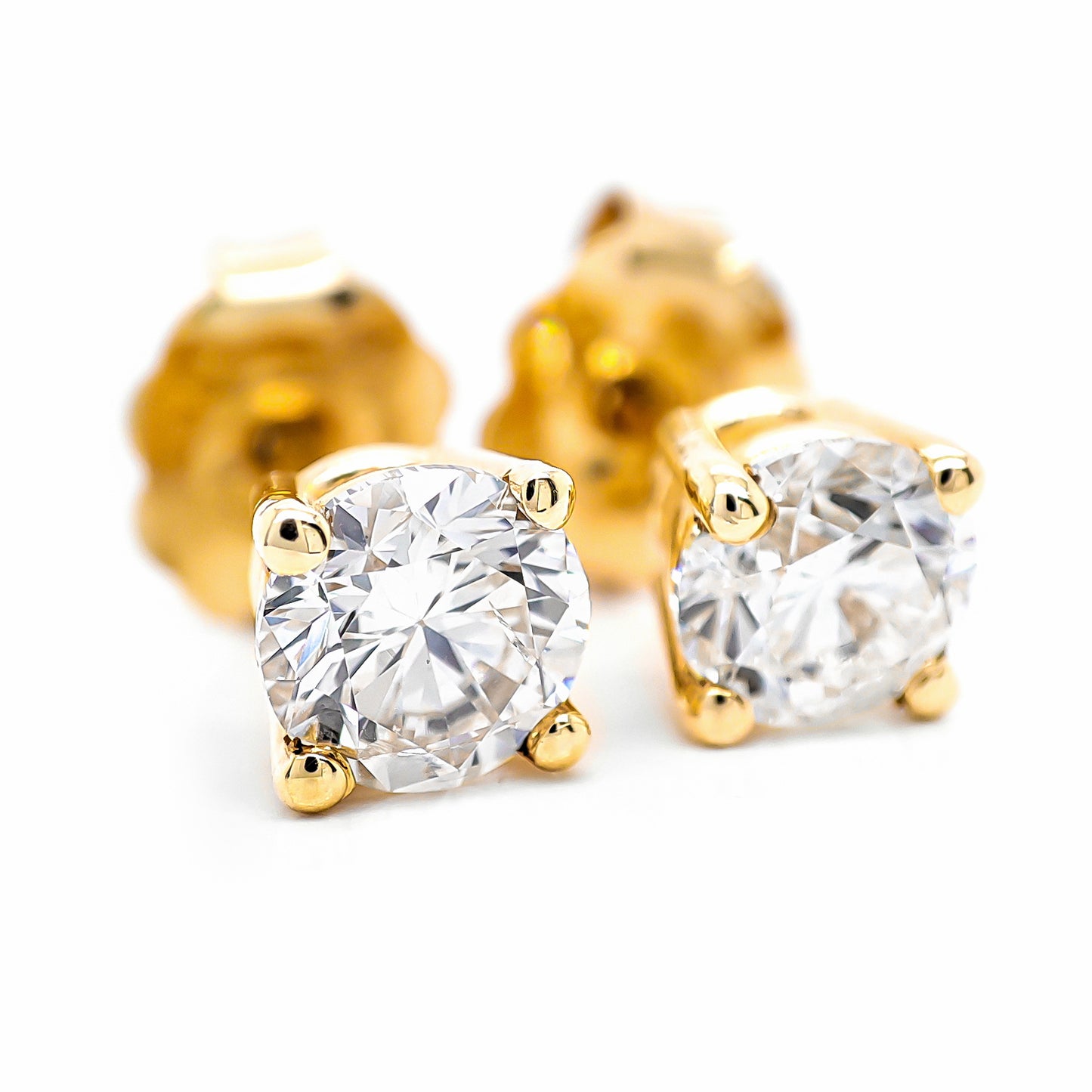 Round Brilliant Diamond Stud Earrings (0.5Ct TW)